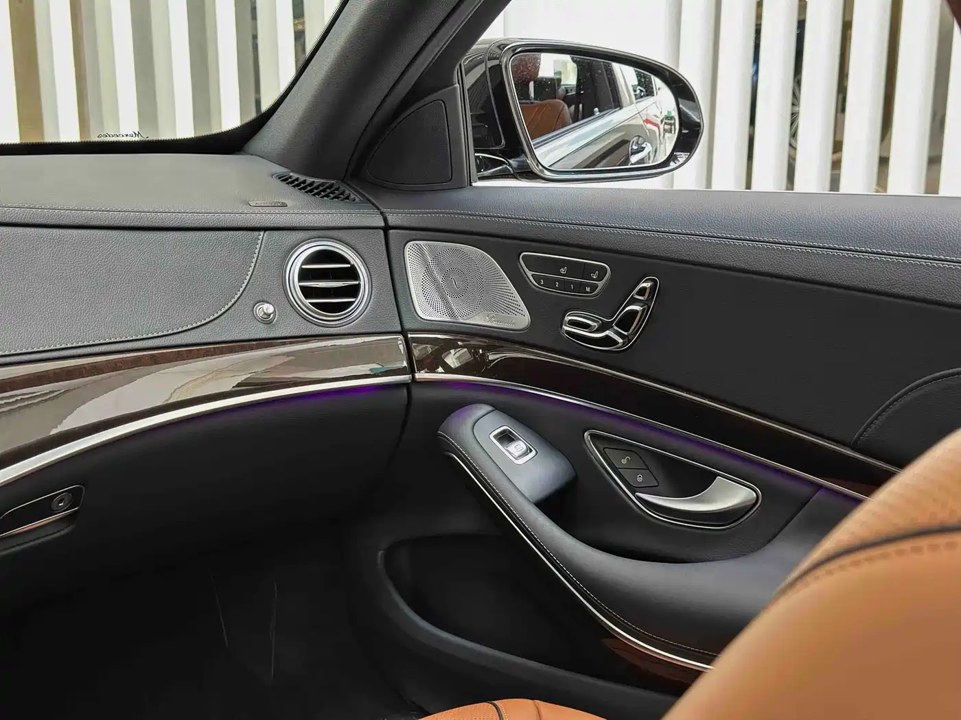 Mercedes-Benz Maybach S-Class 2020 S 450 4MATIC Collector's Edition фото 21