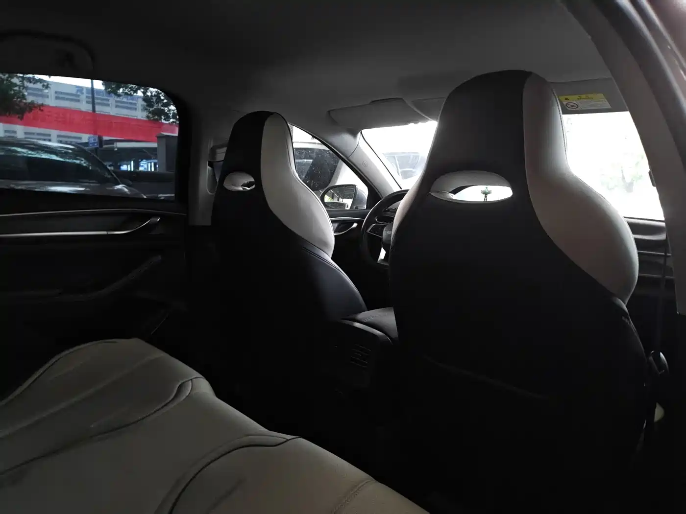 BYD Destroyer 05 2024 Glory Edition DM-i 55KM Luxury фото 13