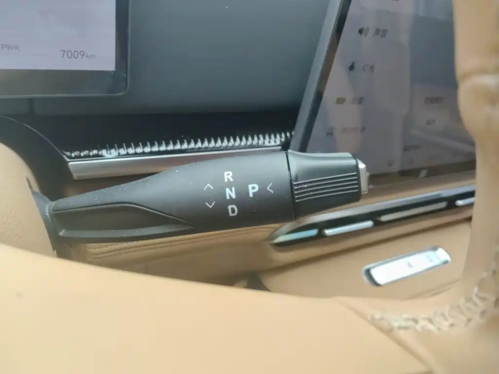 Voyah Auto Voyah Dreamer 2026 2025 PHEV AWD Flagship Qian Kun Edition