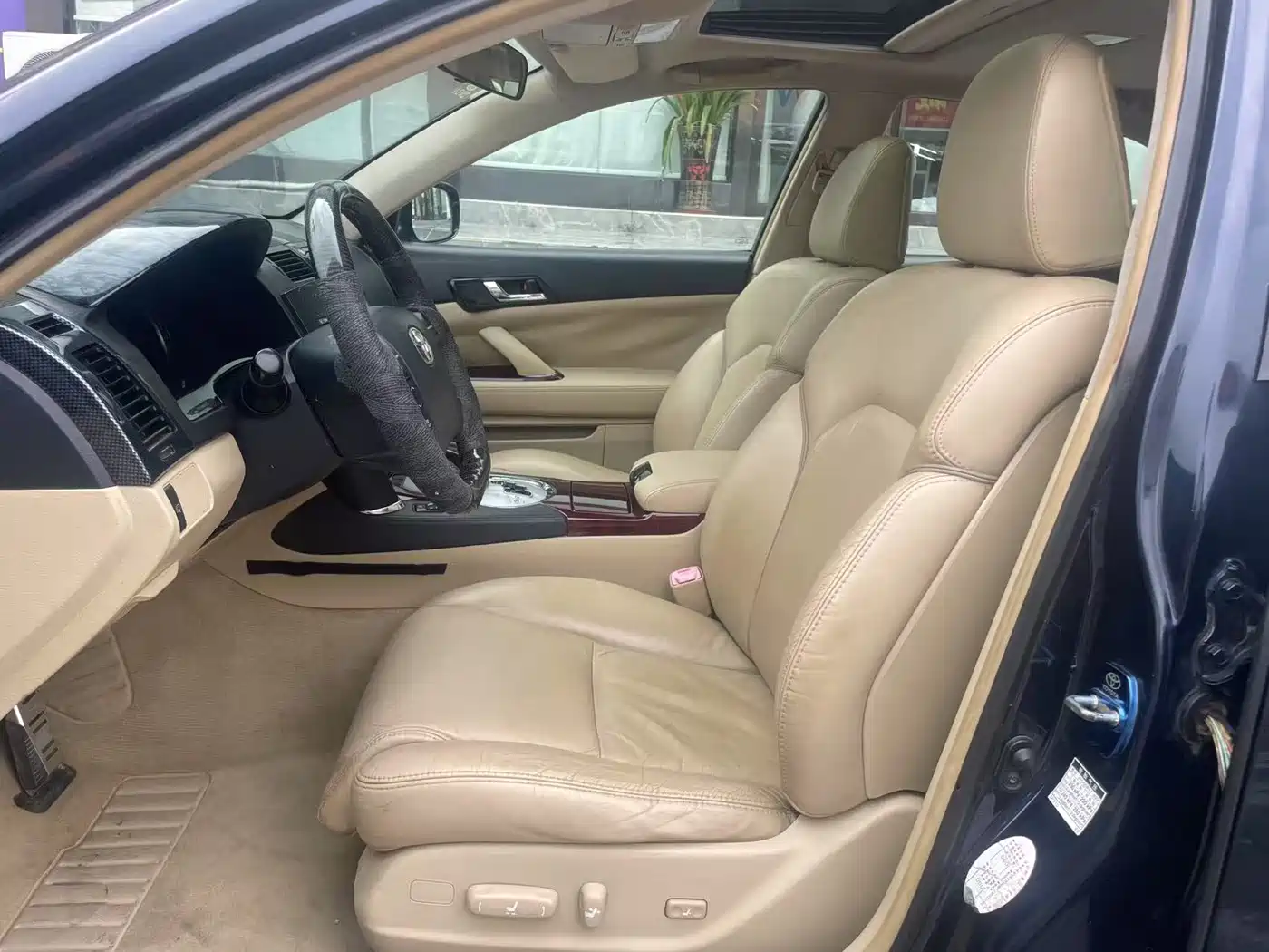 Toyota Reiz 2008 2.5S Special Navigation Edition фото 6
