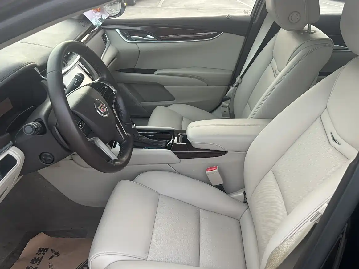 Cadillac XTS 2014 28T Elite фото 4