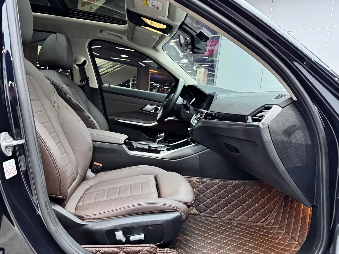 BMW 3 Series 2021 320Li M Sport Package фото 13