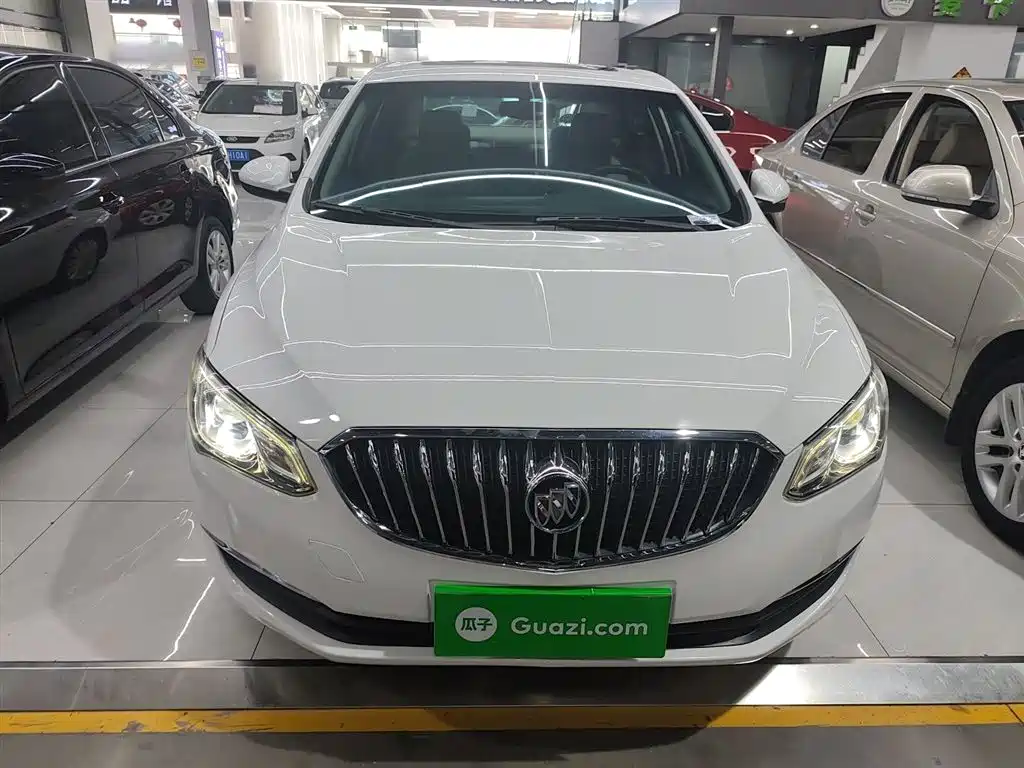 Buick Excelle 2017 15N Automatic Elite фото 3