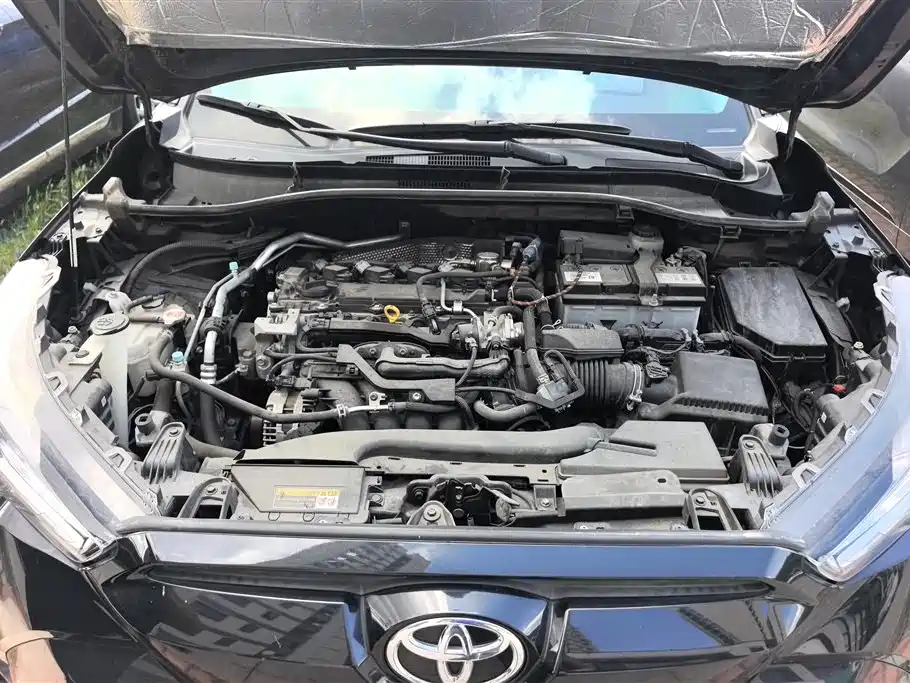 Toyota Frontlander 2023 2.0L CVT Elite Edition фото 10