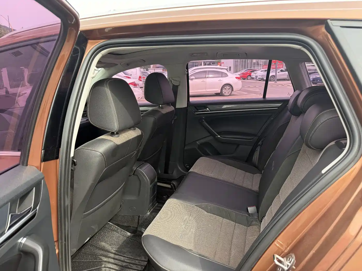 Volkswagen C-TREK 2017 230TSI DSG Comfort фото 5