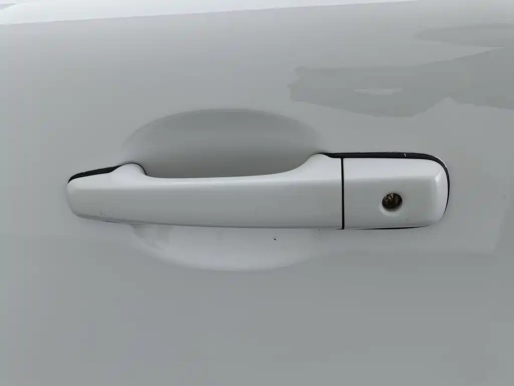 Volvo C30 2013 2013 2.0L Dynamic Edition