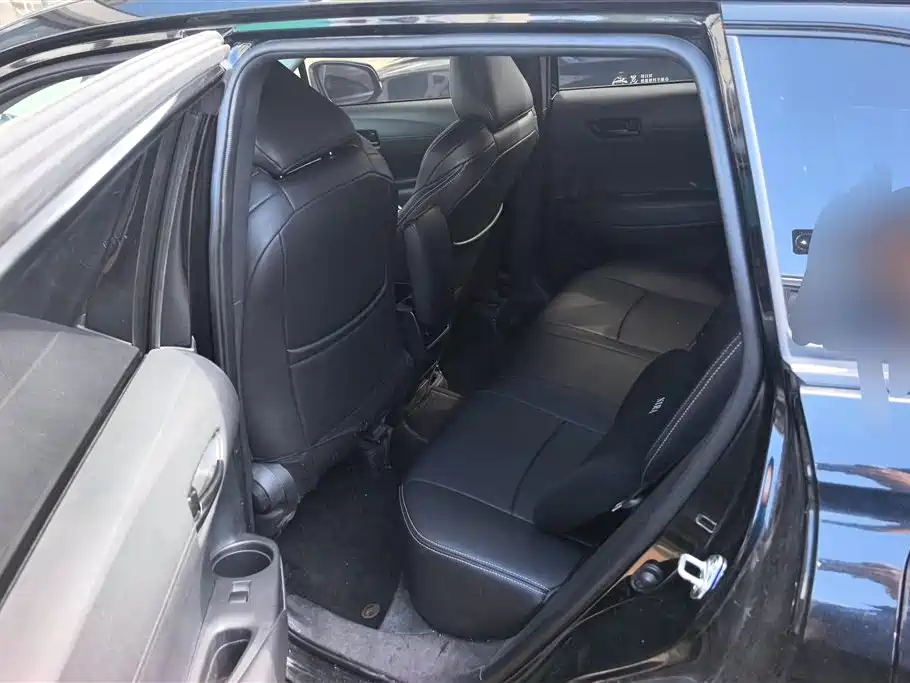 Toyota Frontlander 2023 2.0L CVT Elite Edition фото 11