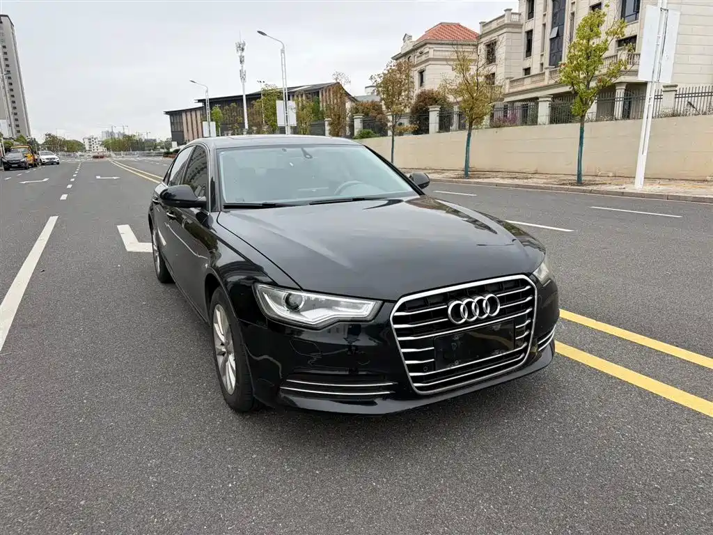 Audi A6L 2012 TFSI Standard фото 3