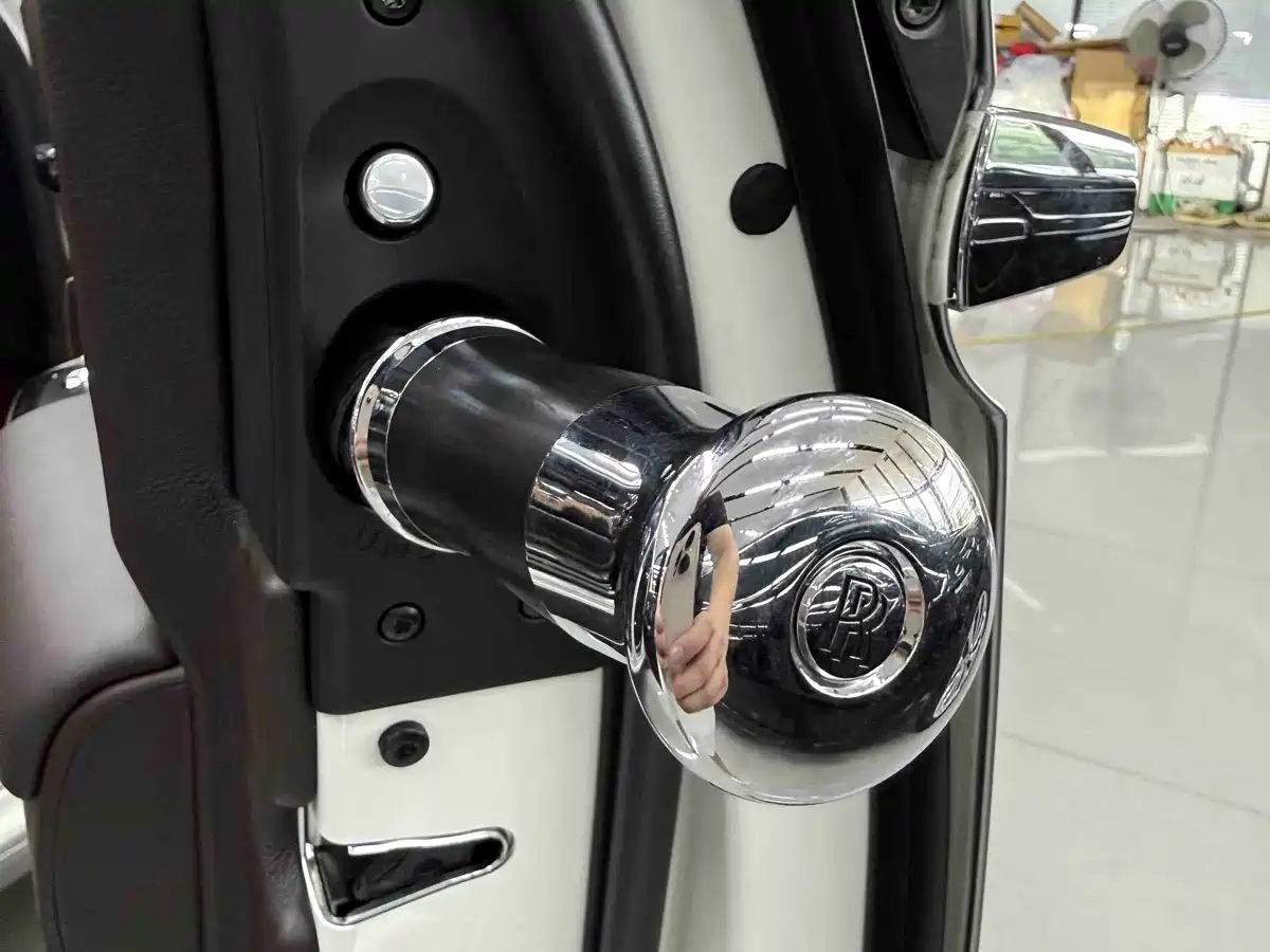 Rolls-Royce Ghost 2012 2010 Model 6.6T Standard