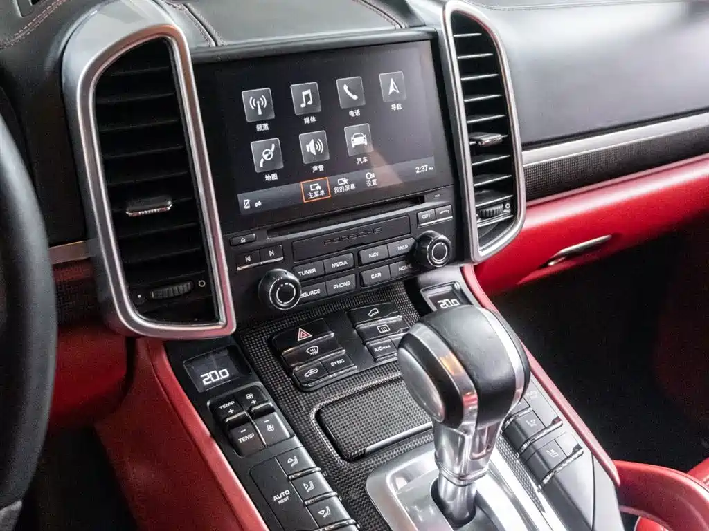 Porsche Cayenne 2016 Cayenne Turbo 4.8T фото 15