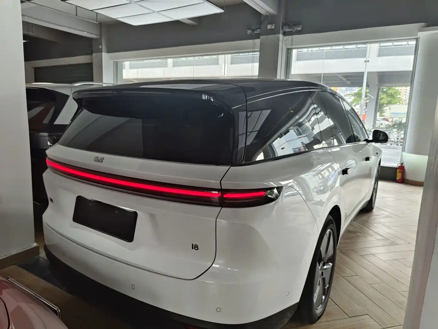 Li Auto Li i8 2026 2025 Standard Edition