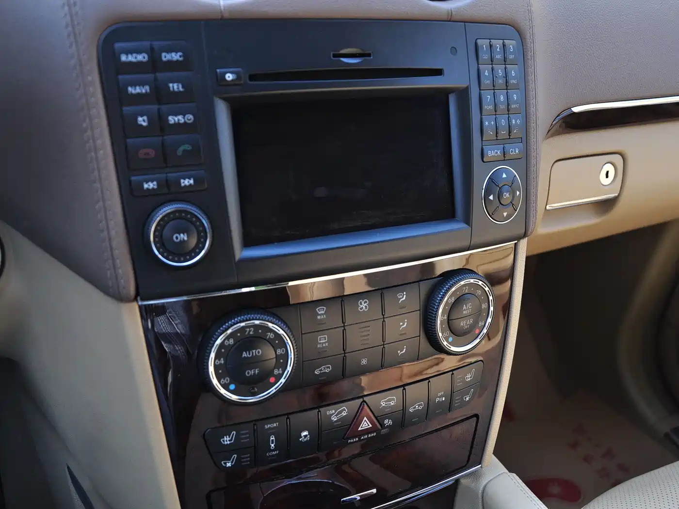 Mercedes-Benz GL-Class фото 10