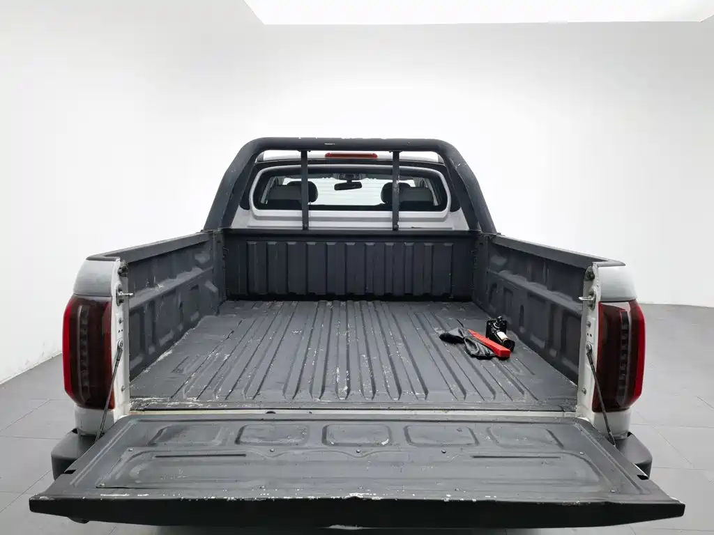 JAC JAC Hunter 2024 2023 Model 2.0T Automatic Diesel 4WD Elite Extended Cab
