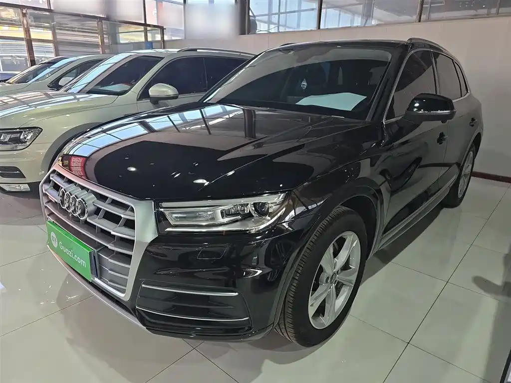 Audi Q5L 2018 40 TFSI Premium Progressive China VI фото 2