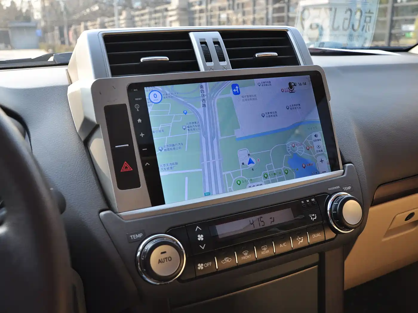 Toyota Prado 2016 3.5L Auto TX-L фото 10
