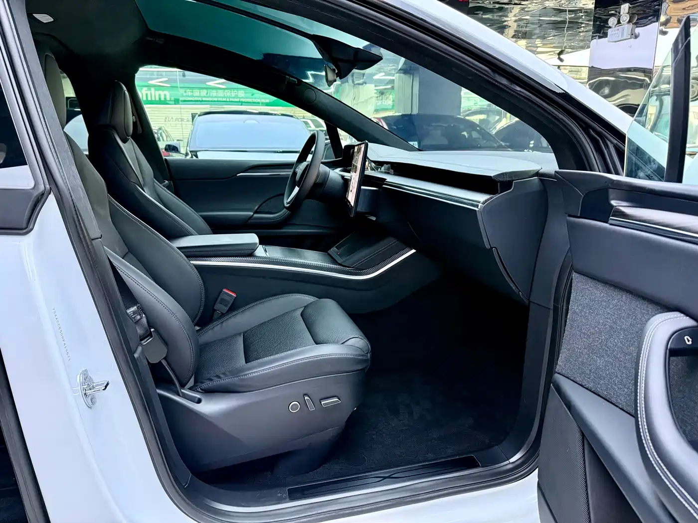 Tesla Model X 2024 2023 Dual Motor All-Wheel Drive Edition
