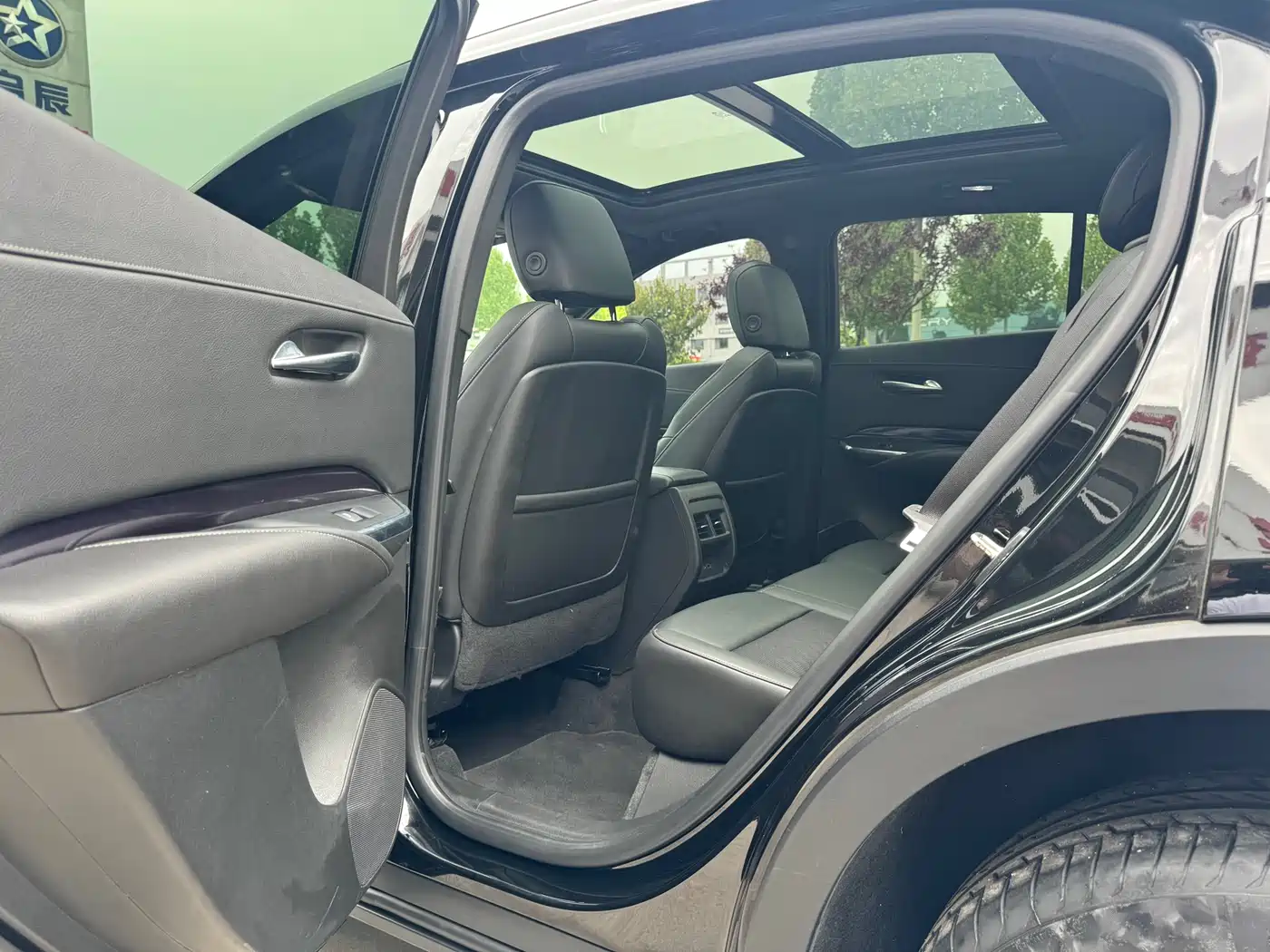 Cadillac XT4 2020 Facelift 28T 2WD Tech фото 10