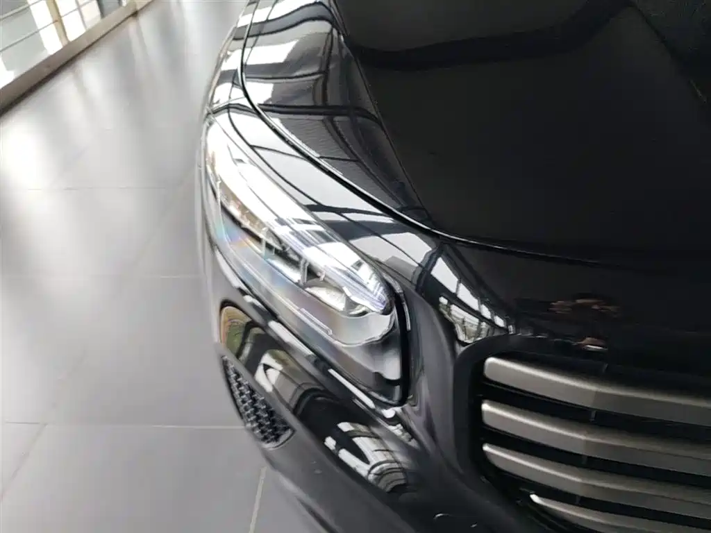 Mercedes-Benz GLB 2024 Facelift GLB 220 Dynamic фото 13