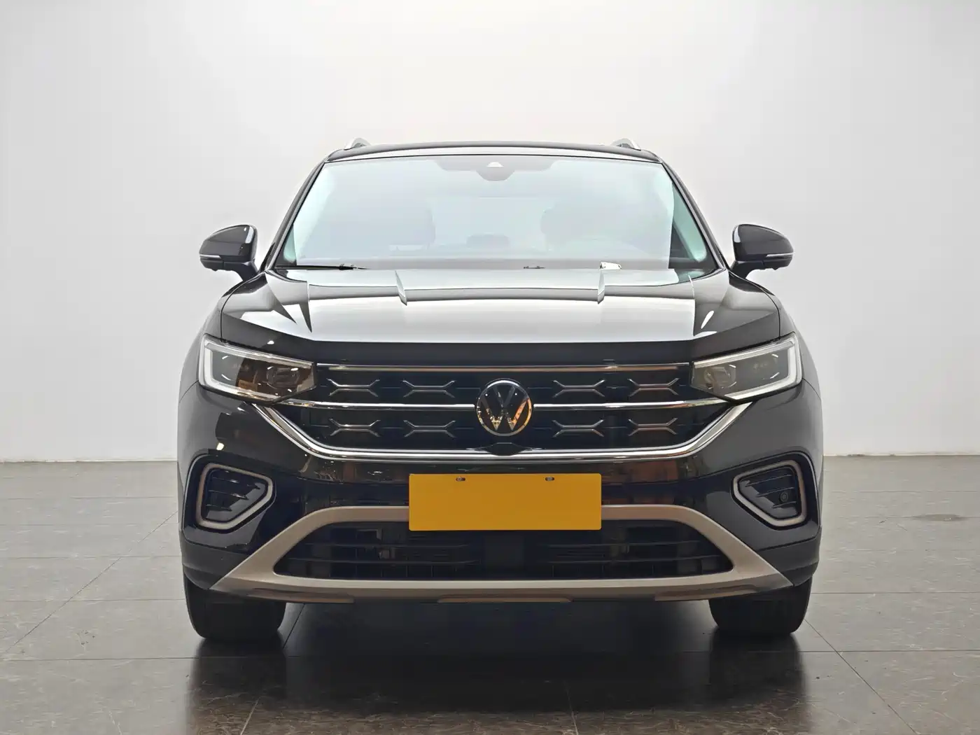 Volkswagen Tayron 2024 300TSI 2WD Luxury Plus Advanced фото 5