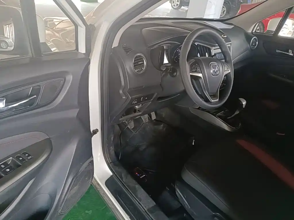Changan CS15 2016 2016 1.5L Manual Fashion