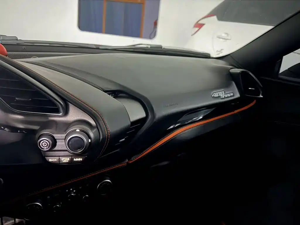 Ferrari 488 2019 2015 488 Spider