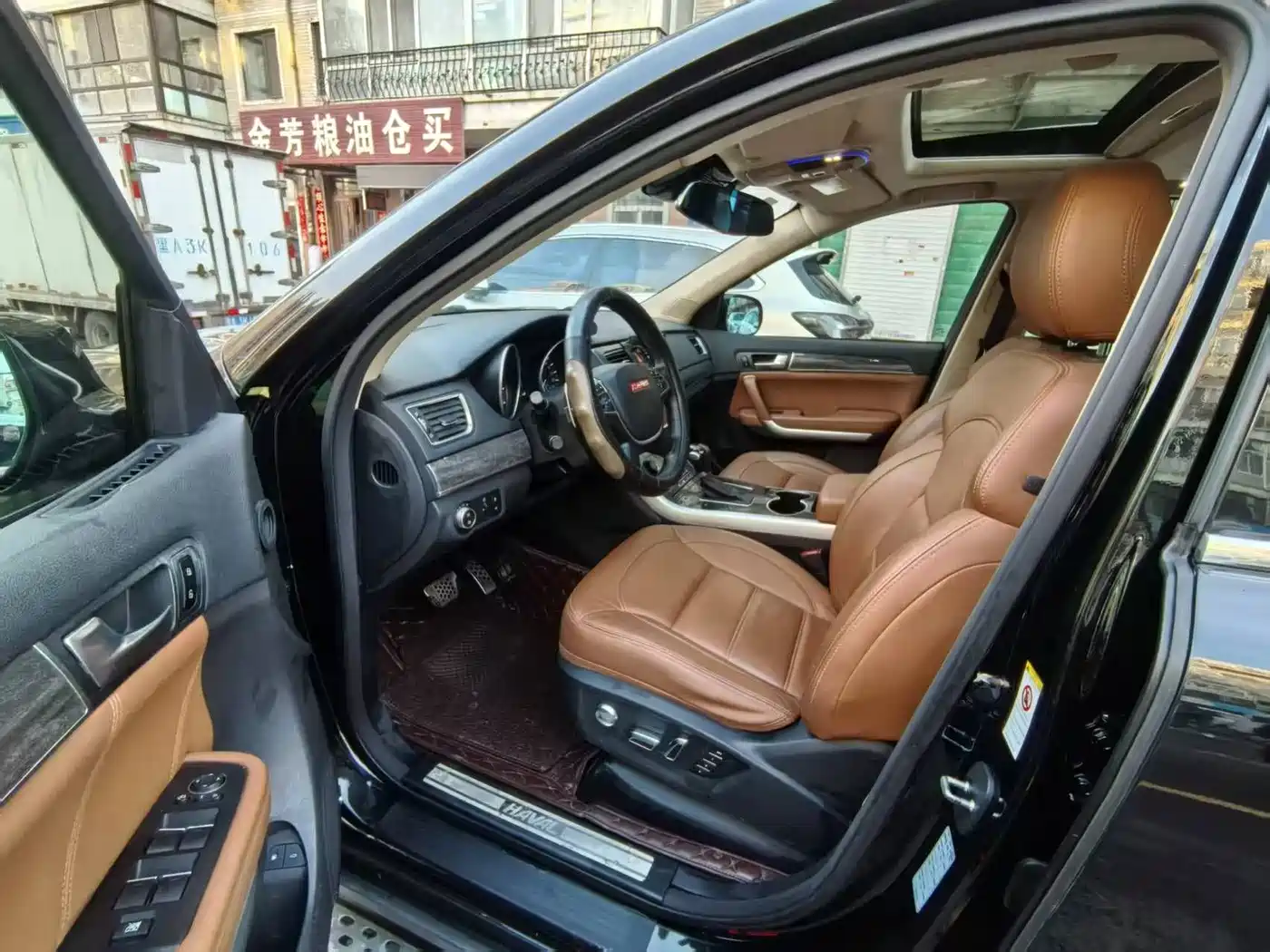 Haval H8 2015 2.0T 2WD Luxury фото 8