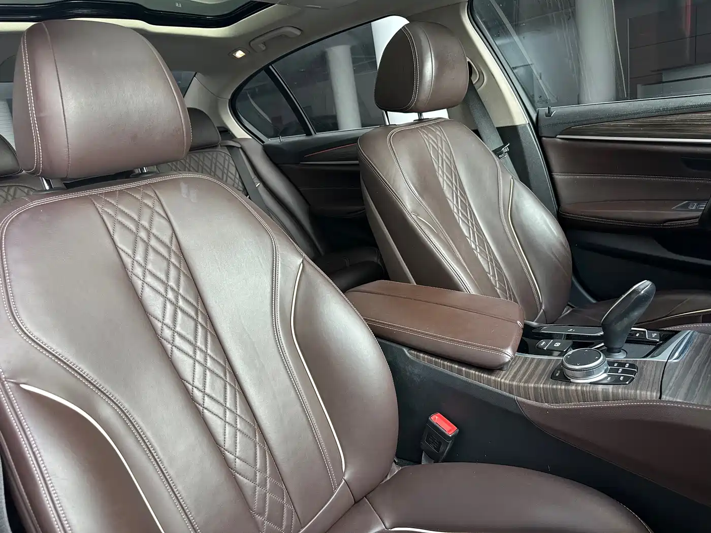 BMW 5 Series 2019 530Li xDrive Luxury Package фото 7