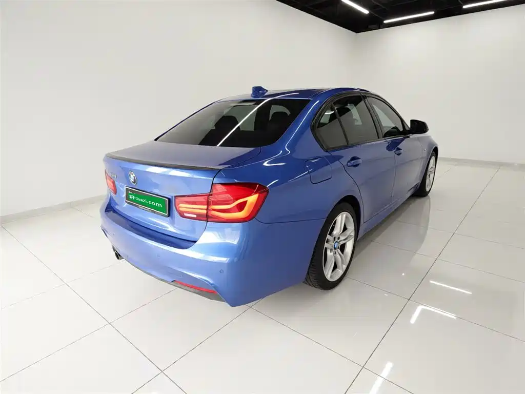 BMW 3 Series 2018 320i M Sport Package фото 7
