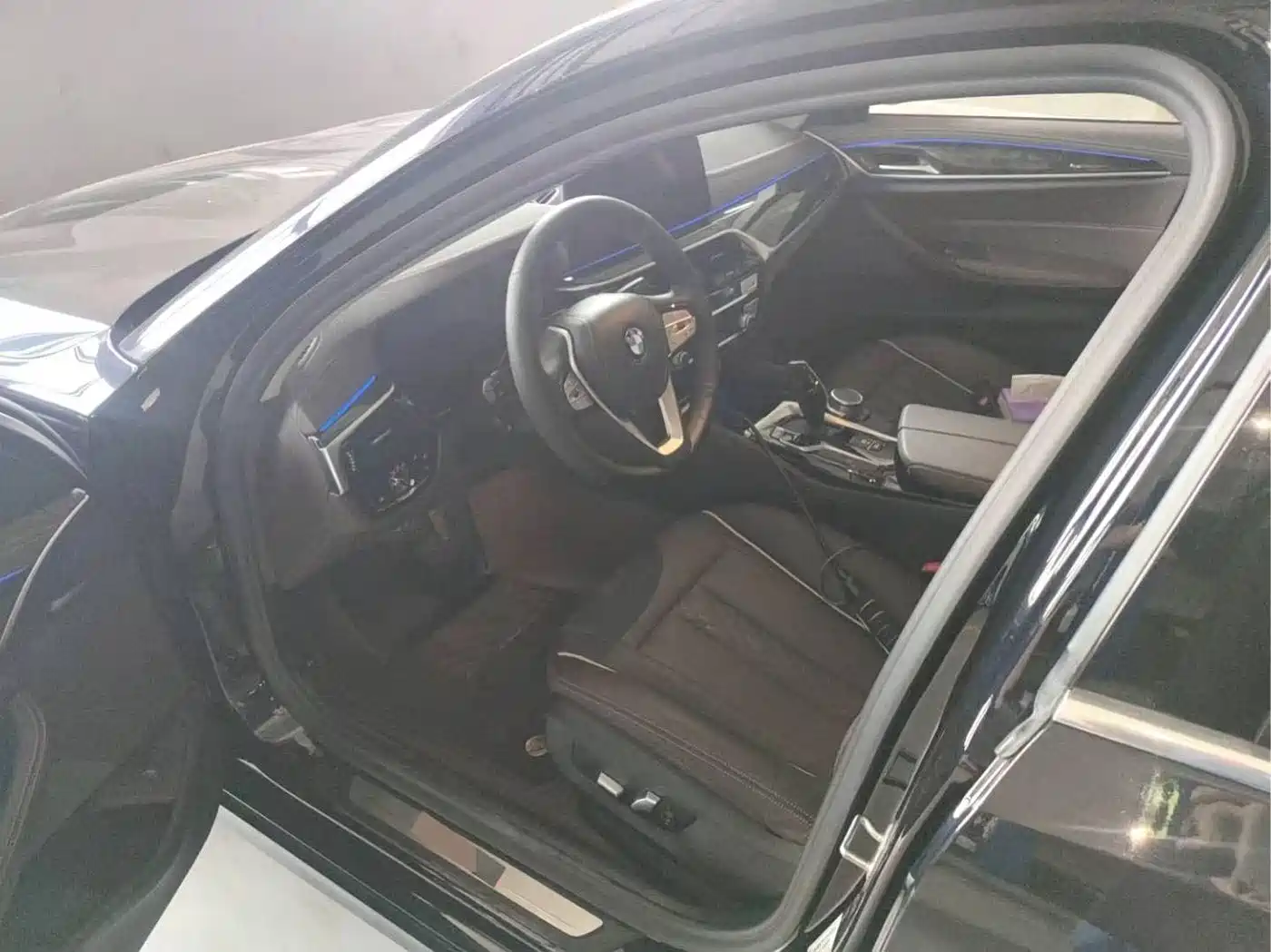BMW 5 Series 2021 530Li Leading M Sport Package фото 4