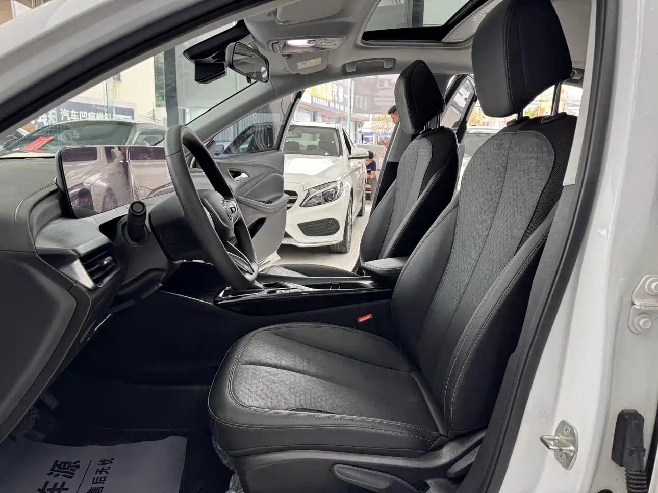 Buick Verano 2023 Pro Joy Edition фото 7