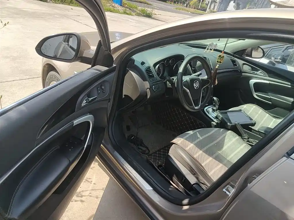 Buick Regal 2015 1.6T Leading Tech Edition фото 16