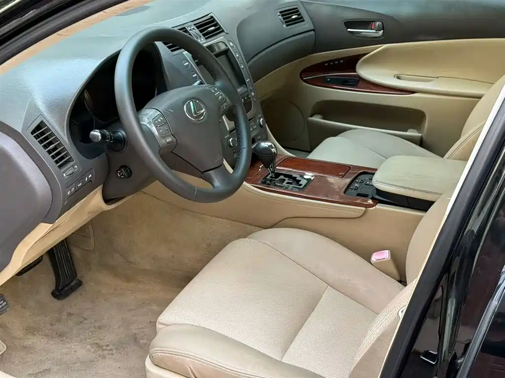 Lexus GS 2007 2005 300