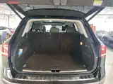 Фото 9 - Volkswagen Touareg