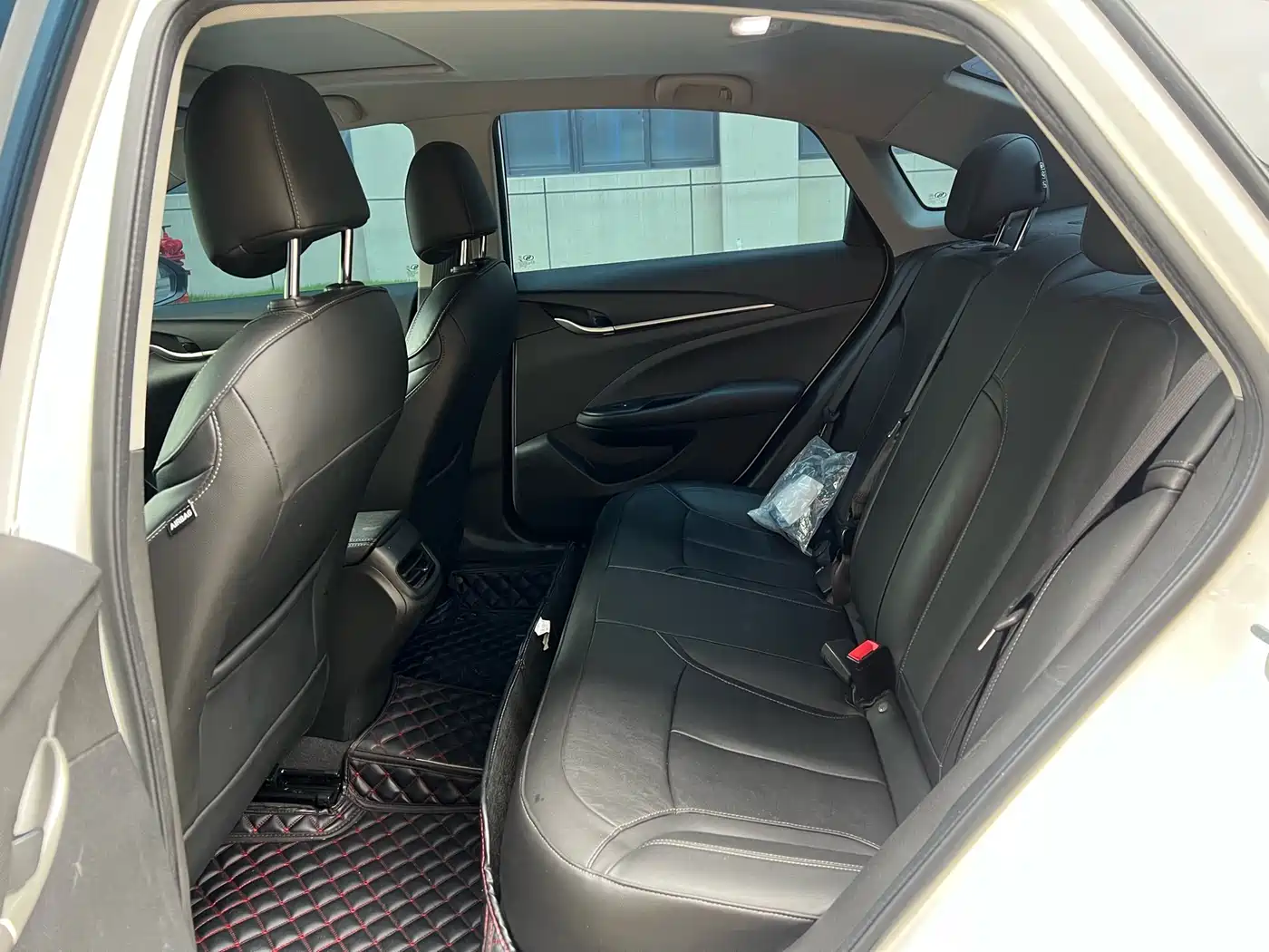 Buick Excelle 2018 18T Automatic Elite фото 7