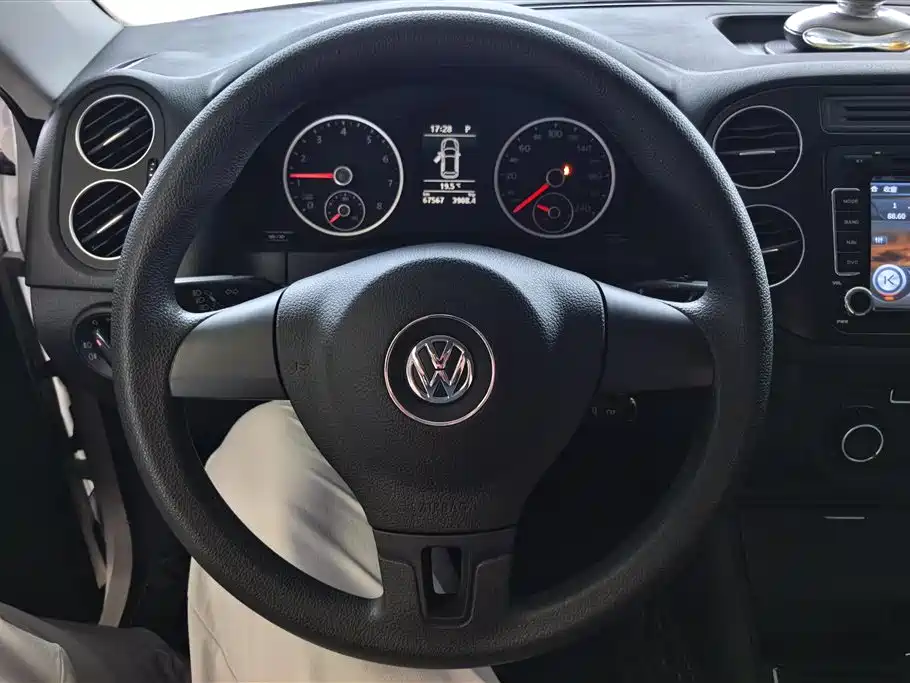 Volkswagen Tiguan 2016 280TSI Automatic 2WD Silk Road Fashion Edition фото 15