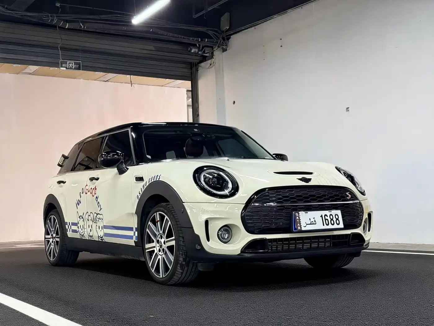 MINI CLUBMAN 2023 2.0T COOPER S Connoisseur фото 3