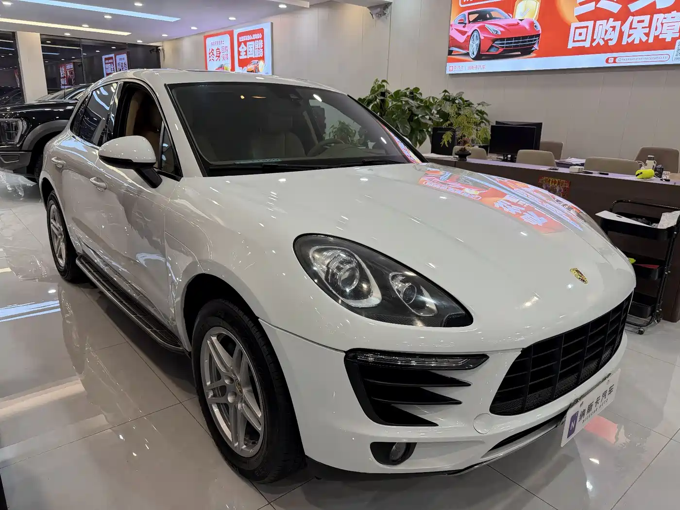 Porsche Macan 2017 Macan 2.0T фото 3