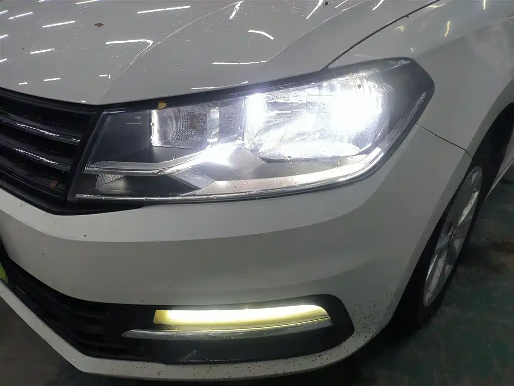 Volkswagen Santana 2016 1.6L Automatic Trend Edition фото 24