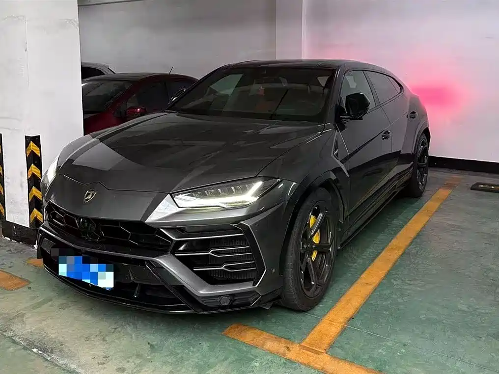 Lamborghini Urus 2018 4.0T V8