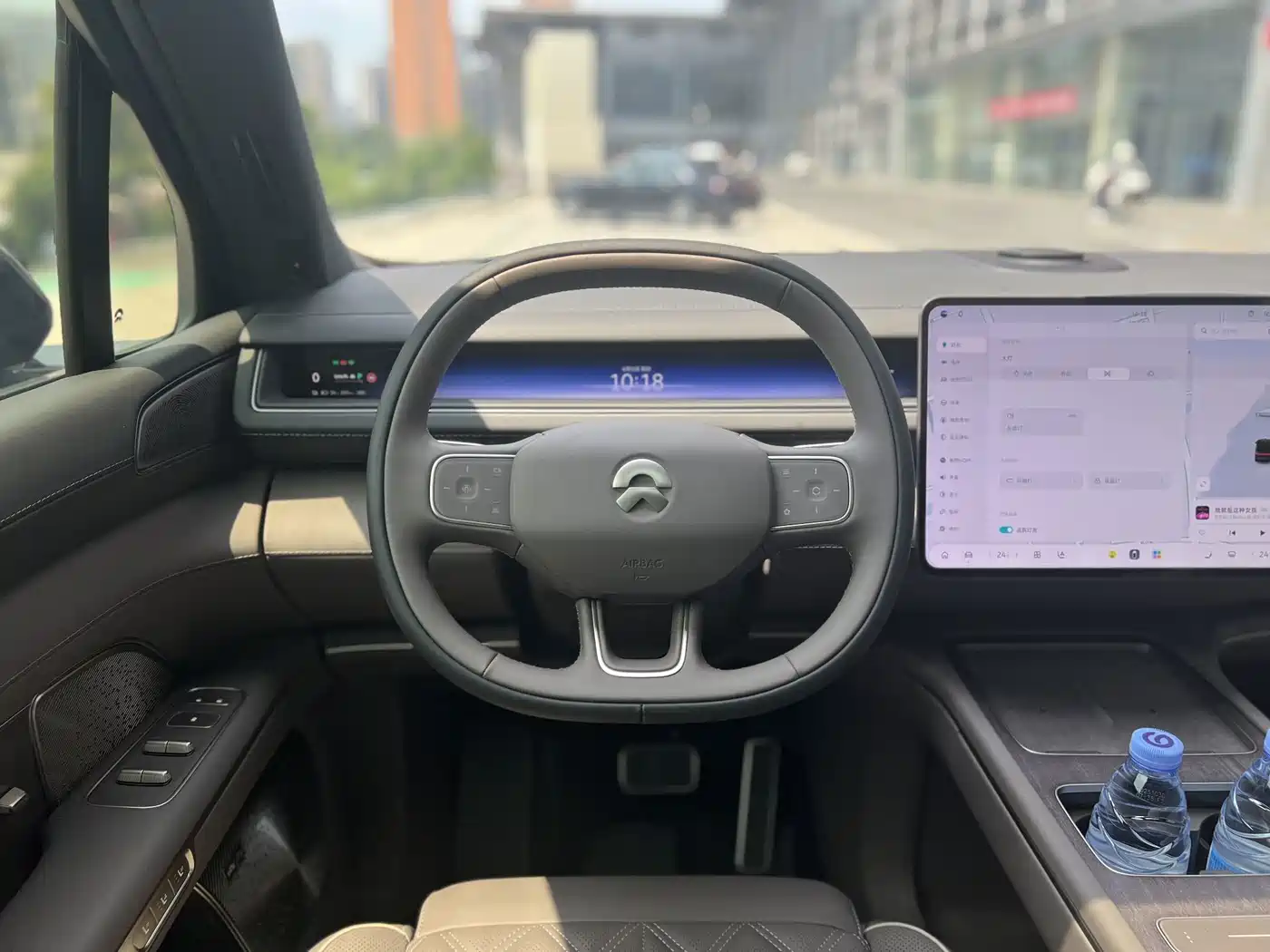 NIO ES8 2026 2025 Model 6-Seat Executive Luxury Edition