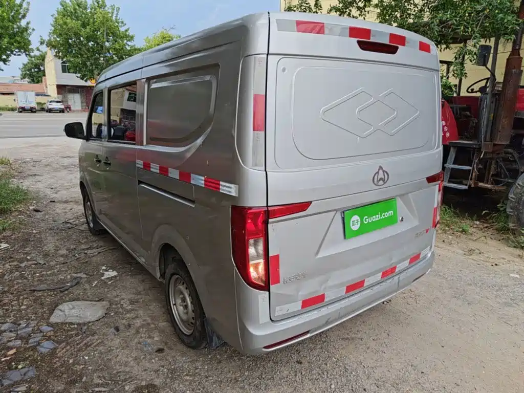 Changan Kuayue Kuayuexing V3 2023 2022 1.5L Gasoline Standard 5-Seater Van JL473QH