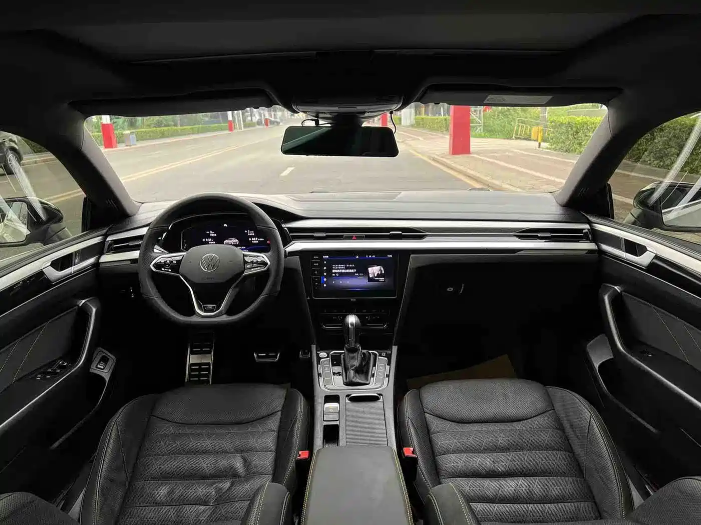 Volkswagen FAW-Volkswagen CC 2021 380TSI Eye-catching Edition фото 10