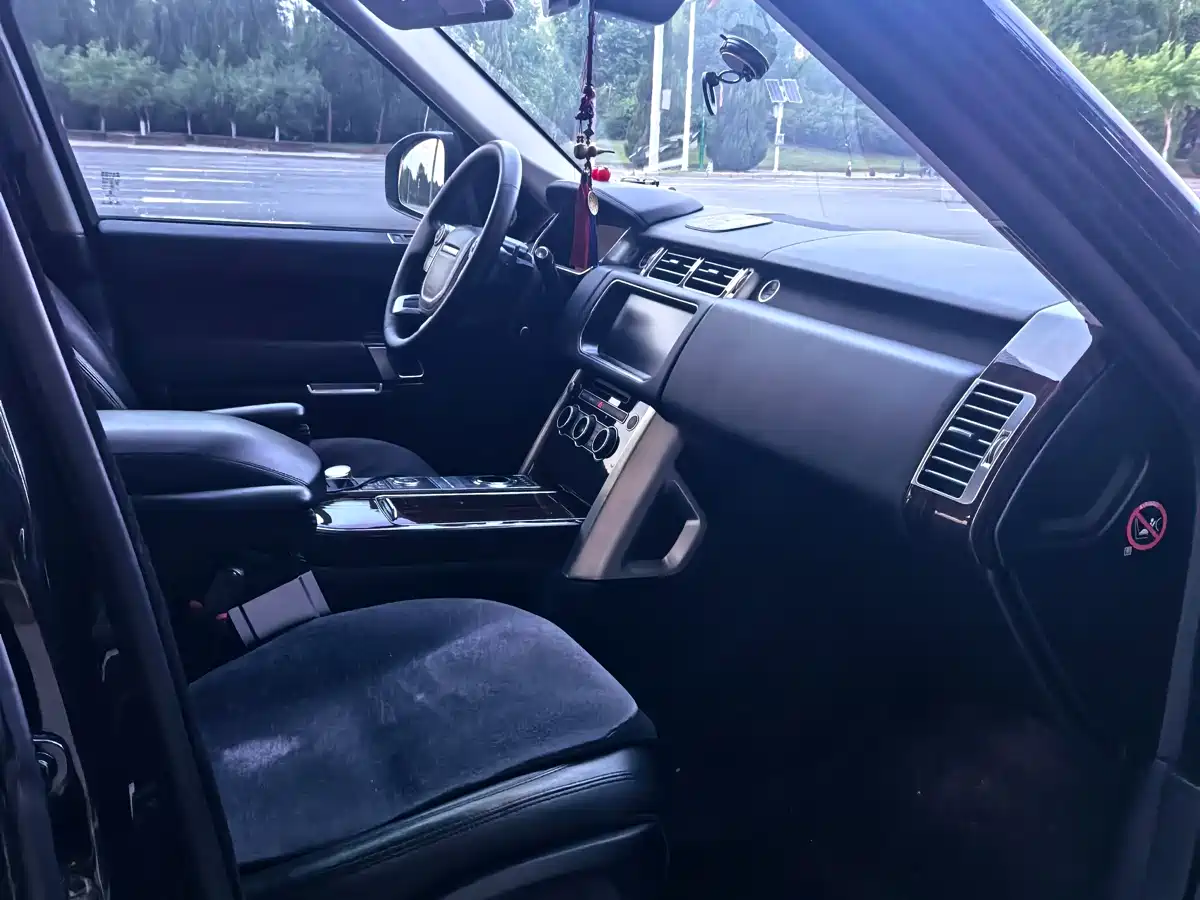 Фото 8 - Land Rover Range Rover