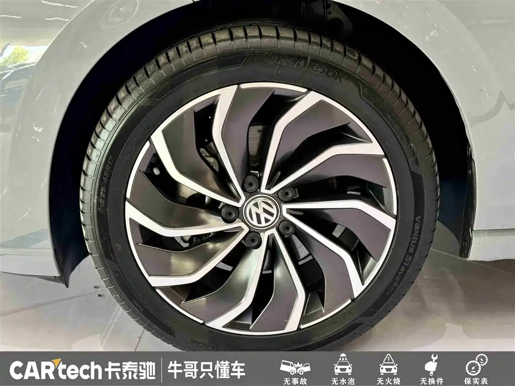 Volkswagen Golf 2021 280TSI DSG Pro фото 10