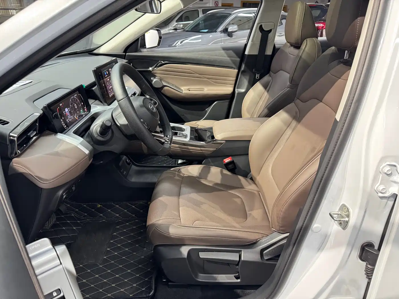 GAC Trumpchi Trumpchi GS4 2024 MAX 1.5T Pilot Edition фото 13