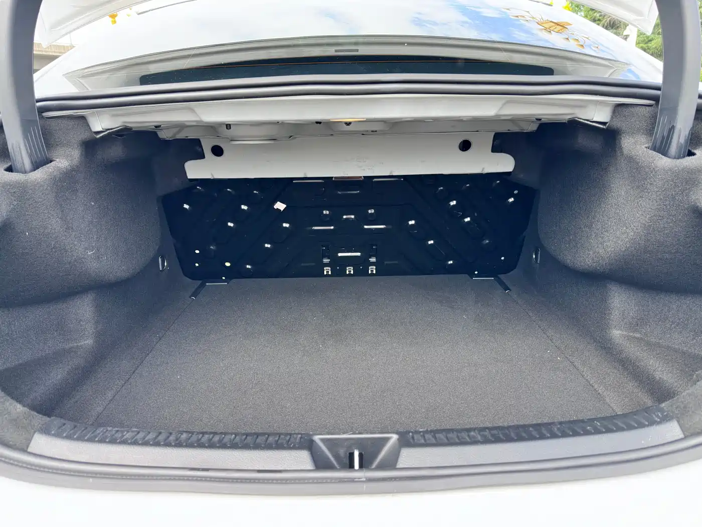 Mercedes-Benz A-Class 2022 Facelift A 180 L Sport Sedan фото 13