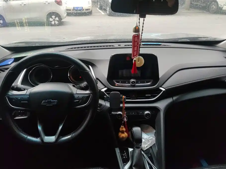 Chevrolet Volando 2018 Redline 530T Auto Premium Edition (5+2 seater) China V фото 12
