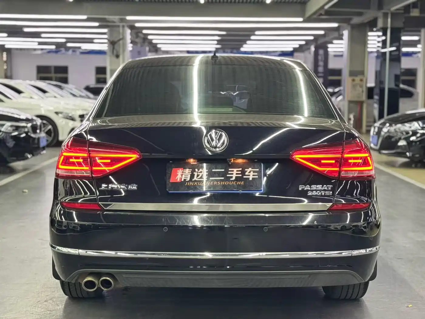 Volkswagen Passat 2017 280TSI DSG Prestige фото 8