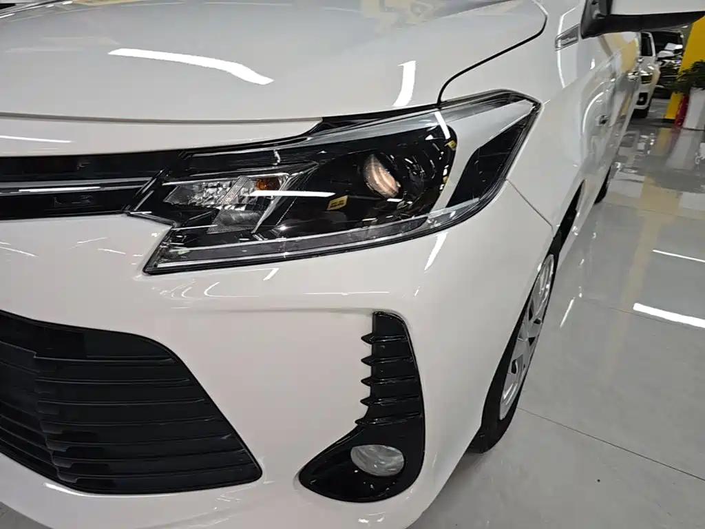 Toyota Vios 2023 2021 1.5L CVT Zhixing Edition