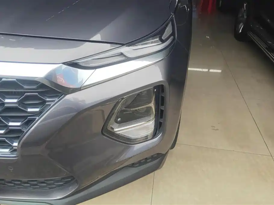Hyundai Santa Fe 2020 380 TGDi Auto 2WD GLS Luxury фото 5